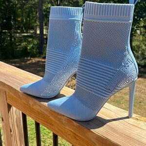 Sky Blue Heeled Booties. Steve Madden. Sz 7.5